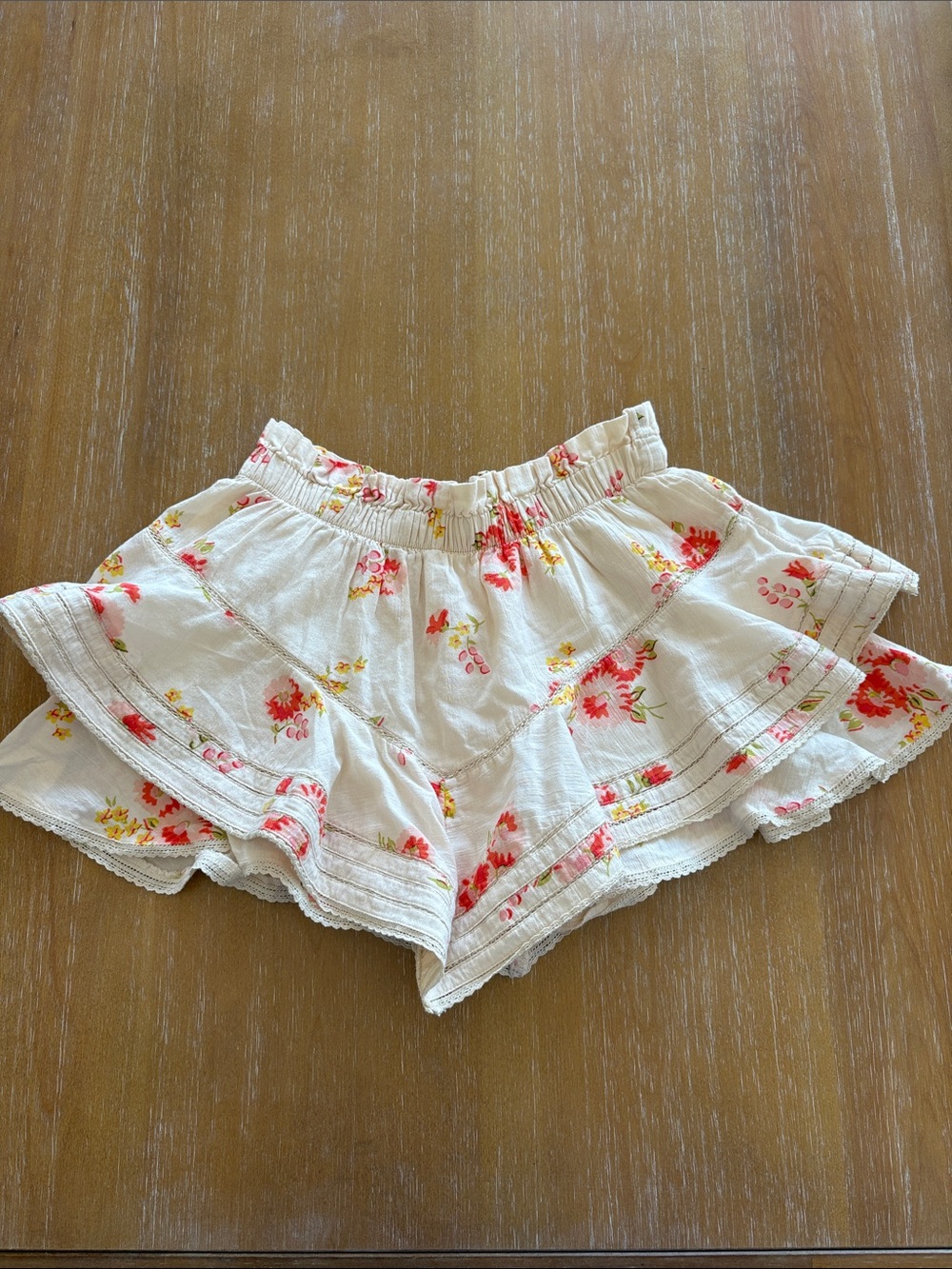 aerie Cream Floral Tiered Ruffled Skirt